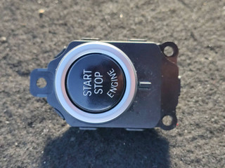 кнопка запуска двигателя BMW 5 серия F07/F10/F11 2012, 3.0 л., N57 D30 A, дизель, хетчбэк 5 дв., задний привод, правый руль, 9263436