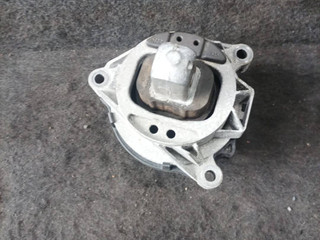 подушка крепления двигателя BMW 3 серия F30/F31/F34 [рестайлинг] F30 2015, 3.0 л., N57 D30 A, дизель, АКПП, a300, седан, полный привод, правый руль, 6799104