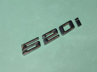 эмблема BMW 5 серия G30/G31 G30 2019, 2.0 л., i, B48 B20 A, бензин, АКПП, a90, седан, задний привод, правый руль