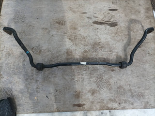 стабилизатор подвески передний BMW X6 E71/E72 E71 2011, 4.4 л., N63 B44 A, бензин, АКПП, внедорожник 5 дв.