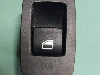 кнопка стеклоподъемника двери BMW X3 F25 2014, 2.0 л., N47 D20 C, дизель, МКПП, 475, внедорожник 5 дв., полный привод, правый руль, 9208106