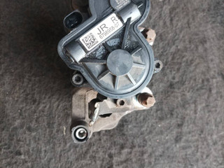 суппорт задний правый BMW X1 F48 2016, 1.8 л., дизель, 6МКПП, 668, внедорожник 5 дв., полный привод, правый руль