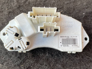 сопротивление печки BMW X3 F25 2014, 2.0 л., N47 D20 C, дизель, МКПП, 475, внедорожник 5 дв., полный привод, правый руль
