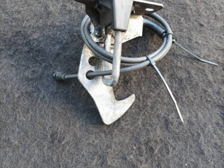 замок капота BMW X3 F25 2014, 2.0 л., N47 D20 C, дизель, МКПП, 475, внедорожник 5 дв., полный привод, правый руль, 7210733, 7244880