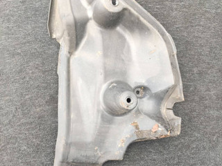 подкапотный пластик BMW X3 F25 2014, 2.0 л., N47 D20 C, дизель, МКПП, 475, внедорожник 5 дв., полный привод, правый руль, 64319184006