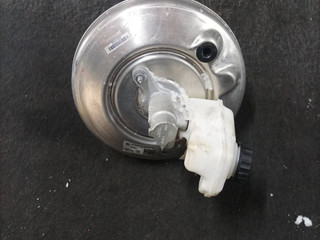 вакуумный усилитель тормозов BMW 2 серия F44 2022, 1.5 л., i, B38 A15 A, бензин, АКПП, белый(300), седан, передний привод, правый руль, 6872071