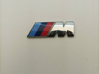 эмблема BMW 5 серия F10/F11 [рестайлинг] 2013, 2.0 л., дизель, АКПП, хетчбэк 5 дв., правый руль, 8058881, 8058882