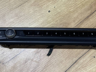 панель управления магнитолой BMW 1 серия F40 2020, 1.5 л., i, B38 A15 A, бензин, АКПП, b39, хетчбэк 5 дв., задний привод, правый руль, 7949339