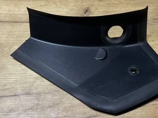 водосток крышки багажника BMW 1 серия F40 2020, 1.5 л., i, B38 A15 A, бензин, АКПП, b39, хетчбэк 5 дв., задний привод, правый руль, 7450666