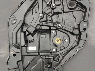 стеклоподъемник задний правый BMW 1 серия F40 2020, 1.5 л., i, B38 A15 A, бензин, АКПП, b39, хетчбэк 5 дв., задний привод, правый руль, 5A02FA8
