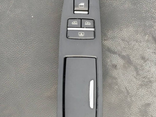 кнопка стеклоподъемника двери BMW 7 серия F01/F02 F02 2008, 3.0 л., N54 B30 A, бензин, АКПП, 475, седан, задний привод, правый руль, 9195269