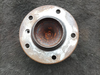 ступица передняя BMW Z4 E89 (2009 - 2016), 2.0 л., i, N20 B20 B, бензин, МКПП, b39 mineral-grau metallic, родстер, задний привод, правый руль