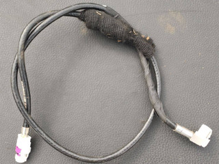 разъем AUX / USB BMW 2 серия F44 2022, 1.5 л., i, B38 A15 A, бензин, АКПП, белый(300), седан, передний привод, правый руль