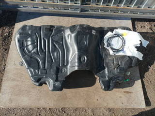 бак топливный BMW 7 серия F01/F02 F02 2008, 3.0 л., N54 B30 A, бензин, АКПП, 475, седан, задний привод, правый руль, 7183372