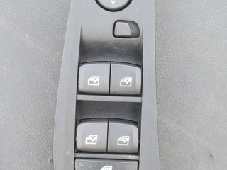 блок управления стеклоподъемниками BMW 1 серия F40 2022, 1.6 л., дизель, АКПП, 475, хетчбэк 5 дв., передний привод, правый руль, 7950754