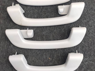 ручка внутренняя потолочная BMW 1 серия F40 2022, 1.6 л., дизель, АКПП, 475, хетчбэк 5 дв., передний привод, правый руль
