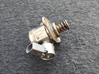 ТНВД BMW X5 E70 2010, 4.4 л., бензин, АКПП, 13517595339, 0261520144