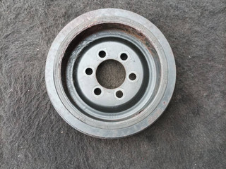 шкив коленвала BMW Z4 E89 (2009 - 2016), 2.0 л., i, N20 B20 B, бензин, МКПП, b39 mineral-grau metallic, родстер, задний привод, правый руль, 7597420