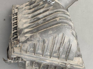 корпус воздушного фильтра BMW X2 F39 2020, 2.0 л., B48 A20 A, бензин, белый, внедорожник 5 дв., правый руль, 8655834