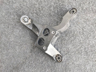 Кронштейн блока ABS BMW X2 F39 2020, 2.0 л., B48 A20 A, бензин, белый, внедорожник 5 дв., правый руль, 6851604, 34516851604
