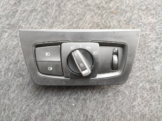 переключатель света BMW 3 серия F30/F31 [рестайлинг] F30 2018, 2.0 л., гибрид, АКПП, седан, задний привод, 6847512