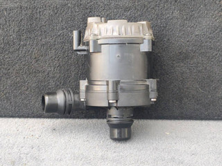 насос антифриза дополнительный BMW M8 F91/92 F91 2020, 4.4 л., i, S63 B44 B, бензин, АКПП, 490, кабриолет, полный привод, правый руль, 8638237