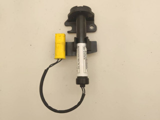 пиропатрон петли капота BMW M8 F91/92 F91 2020, 4.4 л., i, S63 B44 B, бензин, АКПП, 490, кабриолет, полный привод, правый руль, 7347405