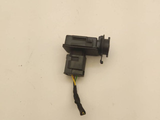 датчик AUC BMW M8 F91/92 F91 2020, 4.4 л., i, S63 B44 B, бензин, АКПП, 490, кабриолет, полный привод, правый руль, 64116833647, 6833647