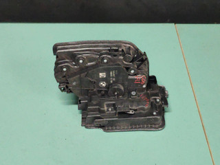 замок двери передней левой BMW X6 G06 2022, 3.0 л., дизель, 51219464887, 9464887