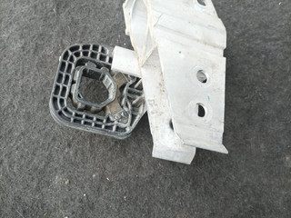 кронштейн радиатора BMW 4 серия G22/G23 G22 2021, 2.0 л., B47 D20 B, дизель, 7422233, 9895621