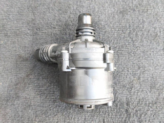 насос антифриза дополнительный BMW 4 серия G22/G23 G22 2021, 2.0 л., B47 D20 B, дизель, 8474820