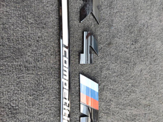 эмблема BMW X4 M F98 2019, 3.0 л., S58B30A, бензин, АКПП, внедорожник 5 дв., полный привод, правый руль, 8077611, 51148077611