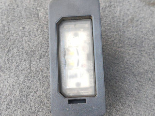 подсветка номера BMW M5 F90 2020, 4.4 л., S63 B44 B, бензин, АКПП, седан, полный привод, правый руль, 63267410302