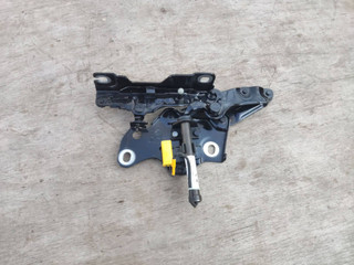 петля капота правая BMW X5 G05 2022, 3.0 л., B57 D30 C, дизель