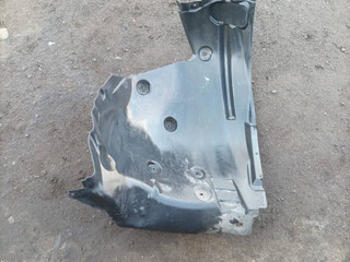 защита арок передняя левая (подкрылок) BMW M5 F90 2020, 4.4 л., S63 B44 B, бензин, АКПП, седан, полный привод, правый руль, 8060081