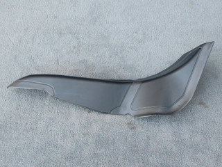 водосток крышки багажника BMW M5 F90 2020, 4.4 л., S63 B44 B, бензин, АКПП, седан, полный привод, правый руль, 63217382959, 630371