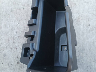 вещевое отделение в багажнике левое BMW M5 F90 2020, 4.4 л., S63 B44 B, бензин, АКПП, седан, полный привод, правый руль, 7373579