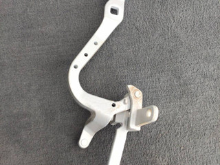 петля крышки багажника BMW X4 M F98 2019, 3.0 л., S58B30A, бензин, АКПП, внедорожник 5 дв., полный привод, правый руль, 7424413