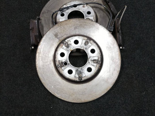 диски тормозные (комплект) BMW 2 серия F44 2020, 1.5 л., i, B38 A15 A, бензин, АКПП, седан, передний привод, 6799351