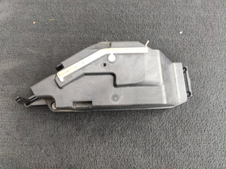 крышка отсека ЭБУ BMW 2 серия F44 2020, 1.5 л., i, B38 A15 A, бензин, АКПП, седан, передний привод, 8581751, 12908581751