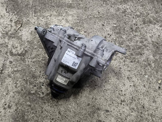 раздаточная коробка BMW X1 F48 2018, 2.5 л., дизель, АКПП, внедорожник 5 дв., правый руль