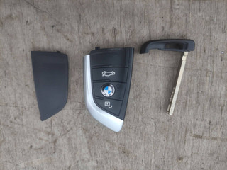 ключ BMW X1 F48 2018, 1.8 л., бензин, робот, b45 estoril-blau metallic, внедорожник 5 дв., передний привод, правый руль, 6805998