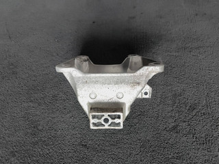 кронштейн КПП BMW 7 серия F01/F02 [рестайлинг] F01LCI 2015, 3.0 л., N55 B30 A, бензин, АКПП, седан, задний привод, 6781235, 22326781235