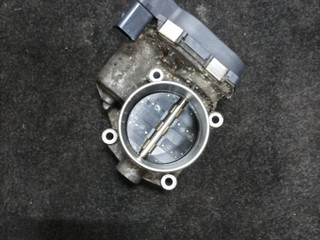 заслонка дроссельная BMW X5 M E70 2010, 4.4 л., S63 B44 A, бензин, АКПП, внедорожник 5 дв., 7555944, 13547555944