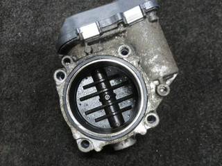 заслонка дроссельная BMW X5 M E70 2010, 4.4 л., S63 B44 A, бензин, АКПП, внедорожник 5 дв., 7555944, 13547555944