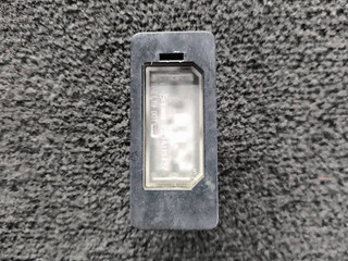 подсветка номера BMW 1 серия F40 2020, 2.0 л., B48A20E, бензин, АКПП, белый, хетчбэк 5 дв., полный привод, 63269481842, 9481842