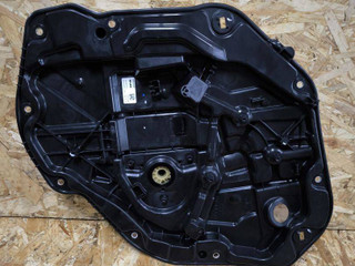 стеклоподъемник задний правый BMW 1 серия F40 2020, 2.0 л., B48A20E, бензин, АКПП, белый, хетчбэк 5 дв., полный привод, 5A02FA8