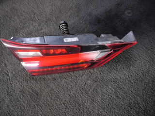 фонарь крышки багажника левый BMW 1 серия F40 2020, 2.0 л., B48A20E, бензин, АКПП, белый, хетчбэк 5 дв., полный привод, 7450651