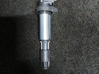 катушка зажигания BMW X5 M E70 2010, 4.4 л., S63 B44 A, бензин, АКПП, внедорожник 5 дв.