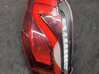 фонарь задний правый BMW 1 серия F40 2020, 2.0 л., B48A20E, бензин, АКПП, белый, хетчбэк 5 дв., полный привод, 7450644
